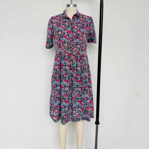 Flowered Dress - Picture 1 of 8